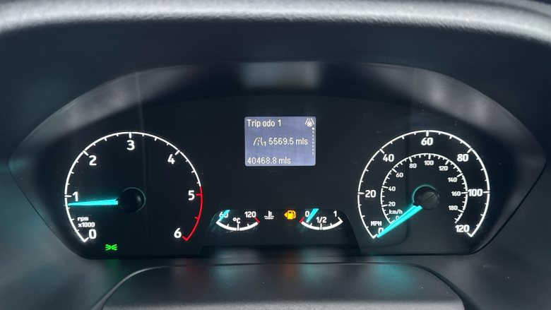 Ford Transit Custom 300 L1 Diesel Fwd 2.0 EcoBlue 130ps Low Roof D/Cab Limited Van